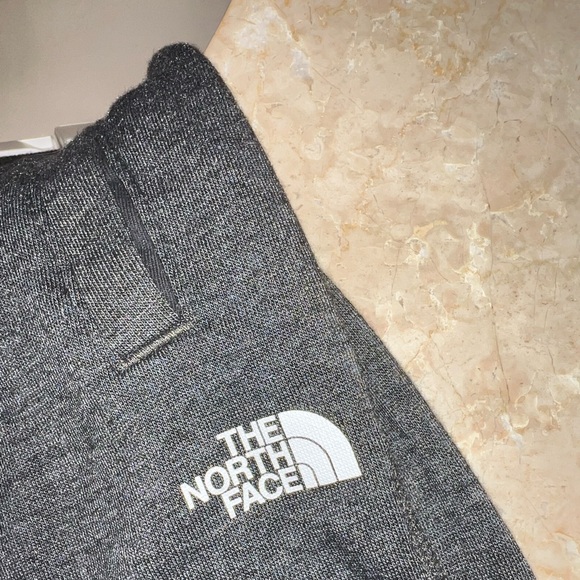 Joggers - Picture 2 of 3